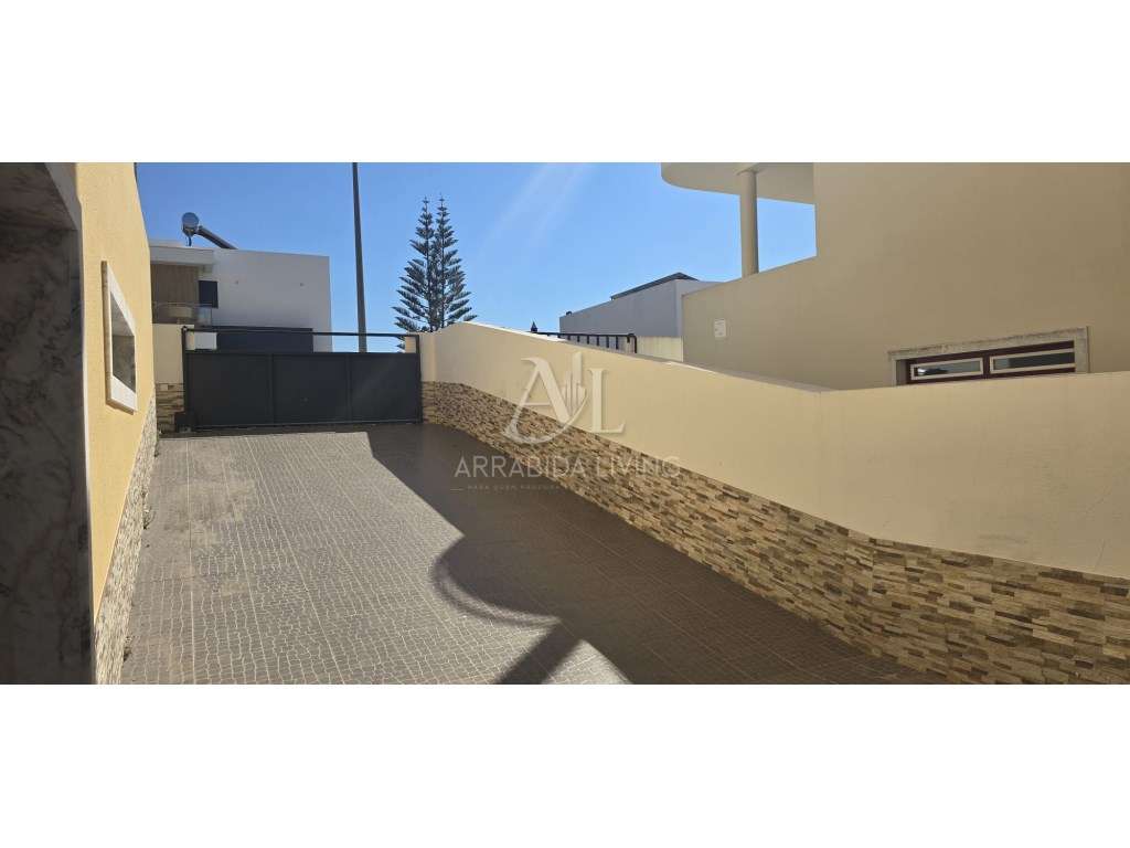 Moradia - V3 - Pinhal Novo-31