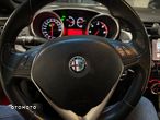 Alfa Romeo Giulietta 2.0 JTDM Exclusive TCT EU6 - 37