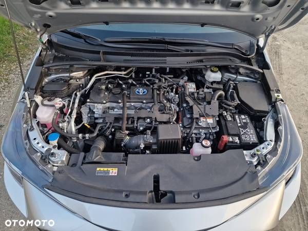 Toyota Corolla 1.8 Hybrid - 26