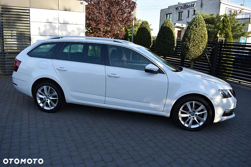 Skoda Octavia 2.0 TDI DSG Style - 38