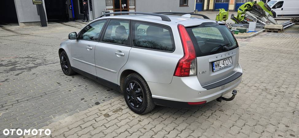 Volvo V50 D2 Momentum - 6