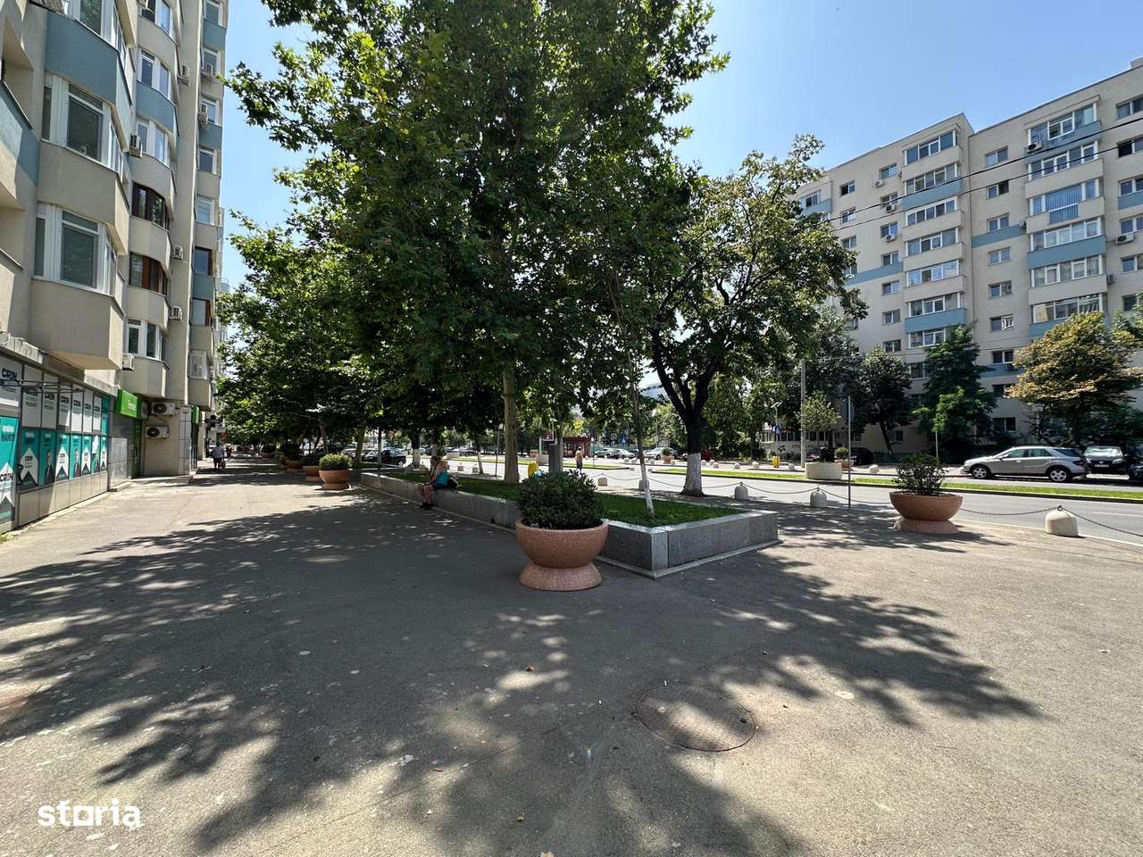 Apartament 3 Camere - Decomandat - 2 Minute Metrou Apărătorii Patriei-6