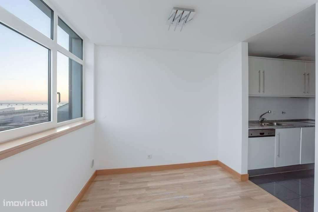 Excelente Apartamento T2 Duplex-3