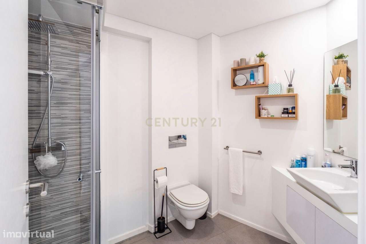 Apartamento T2 Totalmente Remodelado |  No centro da vila de Mafra-13