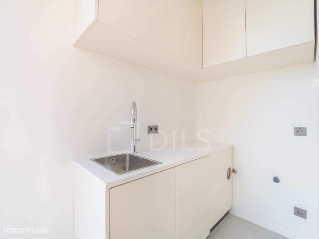 Apartamento T4+1 na Foz - Último Piso Cobertura Privativa-14