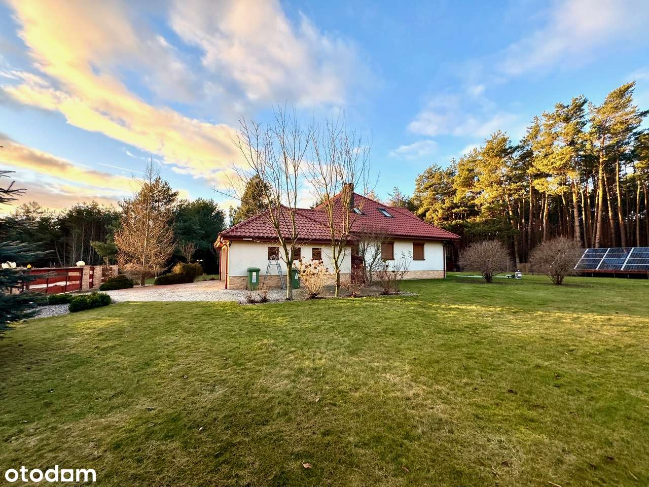 Wyjątkowy dom w Oborach pod Toruniem, przy lesie, o pow. 3112m2 - Pełny obrazek: 3/20