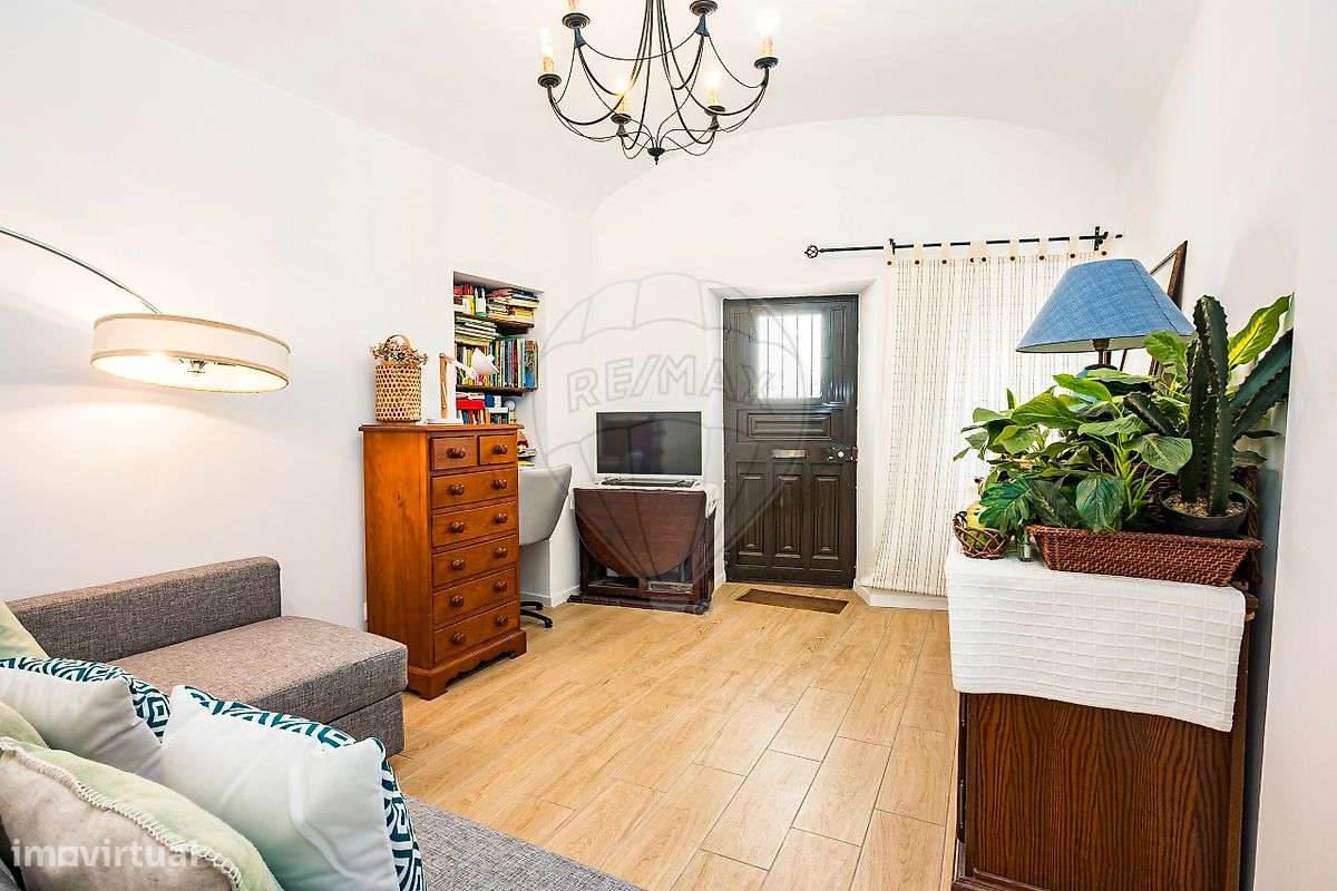 Moradia T1 para venda - Grande imagem: 5/16