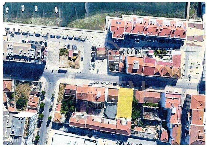 Edificio Para Reabilitacao Total Com Projeto De Ampliacao Barrei