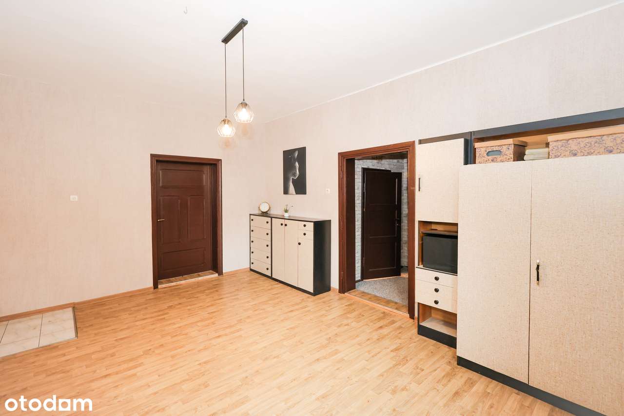 112 m² po inwestycjach, 4 pokoje, cisza i prywatność obok parku Amendy-1
