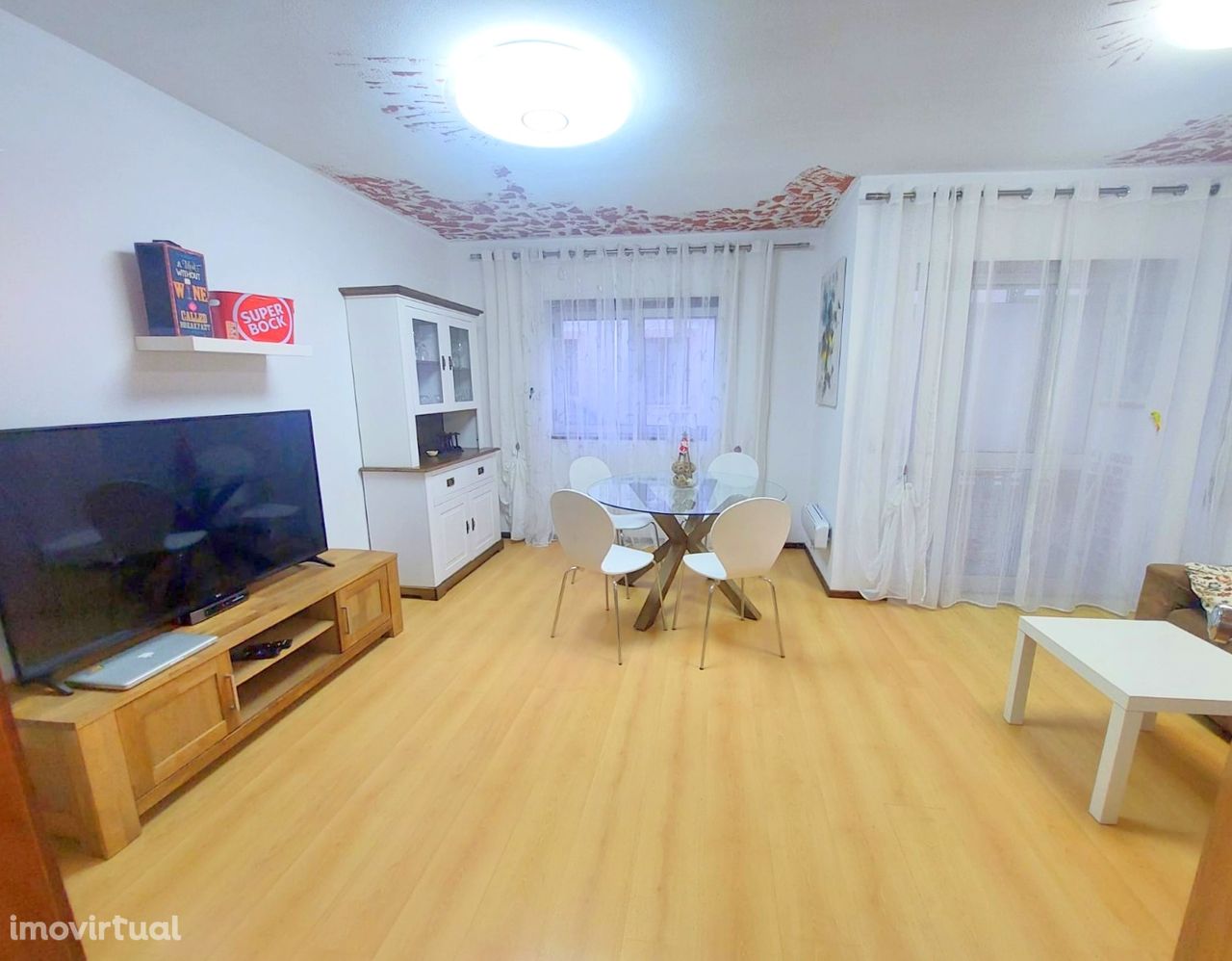 APARTAMENTO T2, na baixa da cidade!