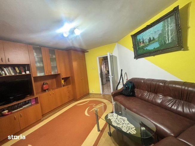 Vanzare - Apartament cu 2 camere, etaj 2, suprafata utila 48mp-1