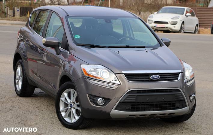 Ford Kuga 2.0 TDCi 4WD Powershift Titanium - 2