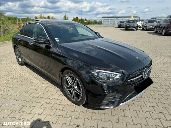 Mercedes-Benz E 220 d T 9G-TRONIC AMG Line - 24