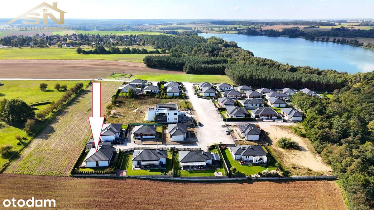 Obniżka ceny! Widok na jezioro i las!-3