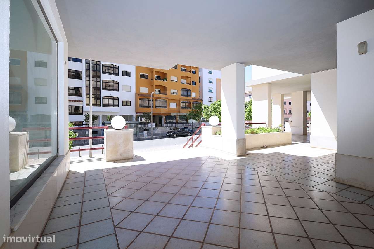 Apartamento T2 - Renovado - Pronto a Habitar - Cascais-44