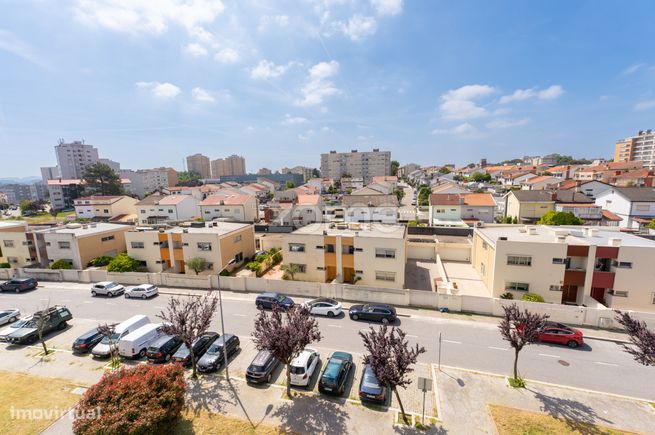 Apartamento T3 com duas varandas, garagem e arrumos, Maia-24