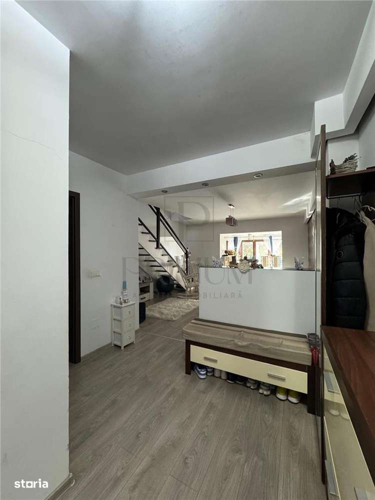 Casa insiruita 4 camere, zona lac si padure, Dumbravita - Imagine principală: 4/20