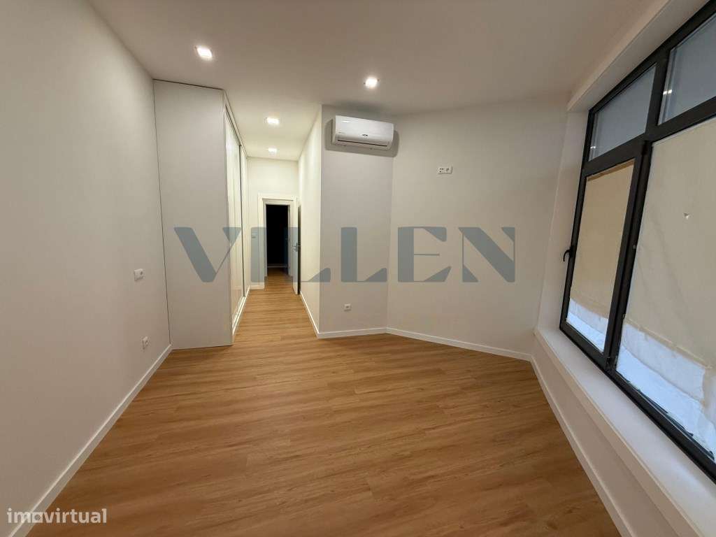 Apartamento T2 com Entrada Privativa e Garagem na Maia-14