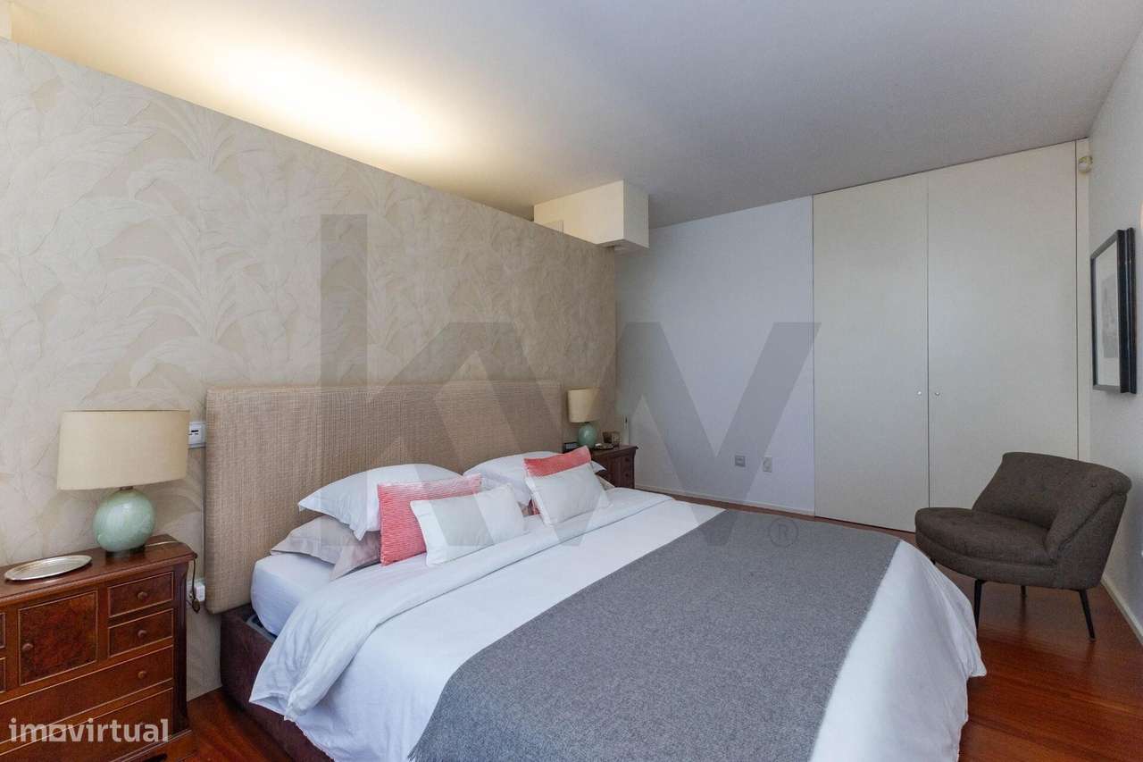 Fantástica moradia T3, com  jardim, piscina, situada em zona tranquila-45