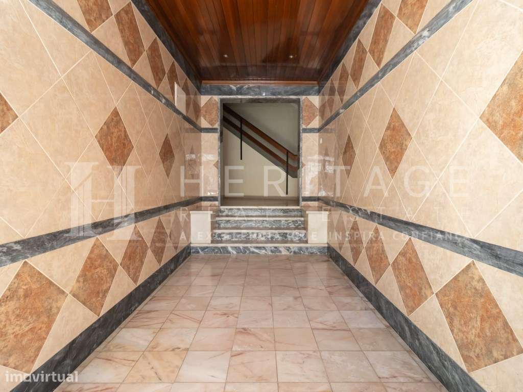 T2 com 102 m², Closet, 2 WC e Sótão - Baixa da Banheira-31