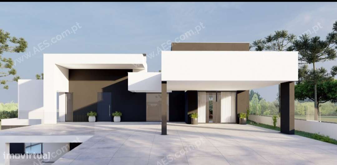 Moradia T5 com piscina e garagem - Herdade de Aroeira-9
