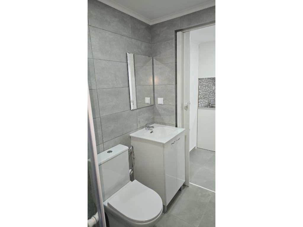 Moradia T0 a Estrear com Mezanine-8