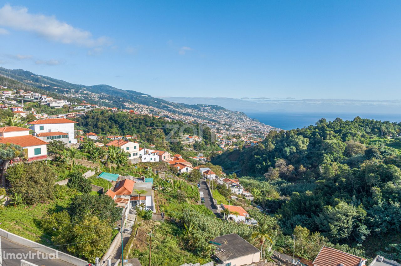 Terreno Urbano em Santo António, Funchal