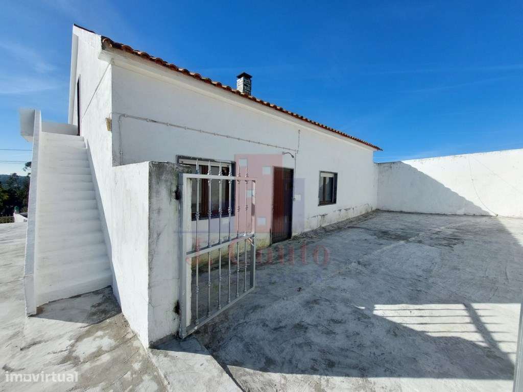 Moradia T3 em São Clemente, Alvorninha - Grande imagem: 4/34