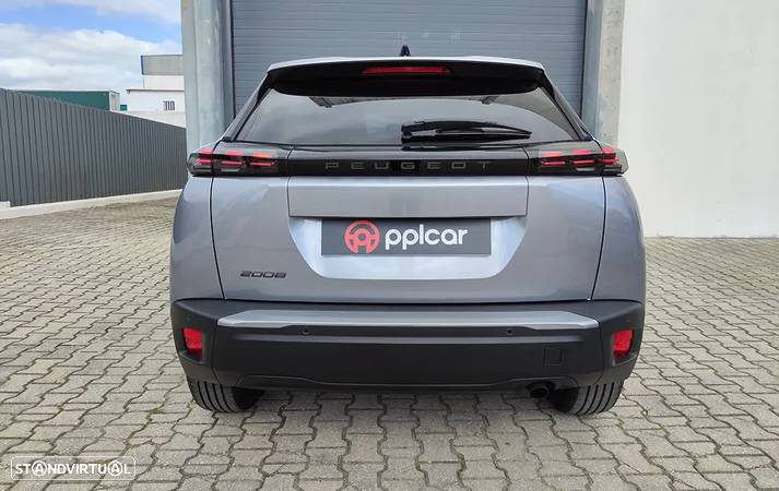 Peugeot 2008 1.2 PureTech Allure - 10