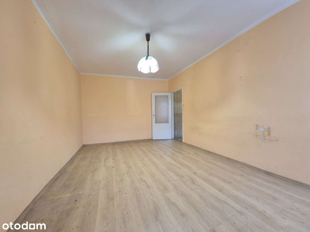 KAWALERKA o pow.35 m2 / parter / w centrum Bolesławca-4