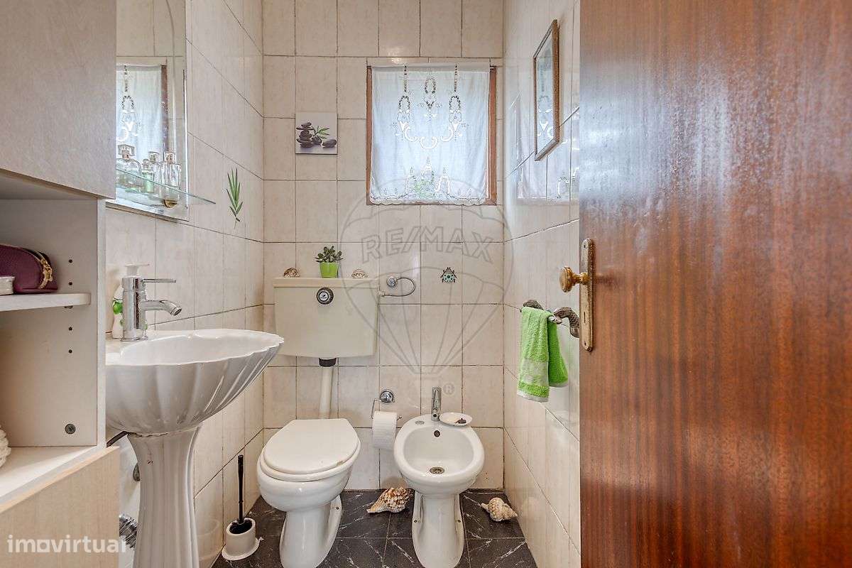 Moradia T5 para venda-9