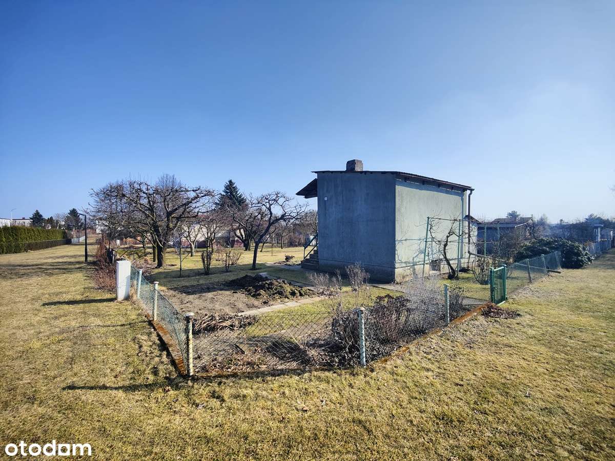 Sprzedam działkę z altaną na ROD Wyspiańskiego w Koninie-10