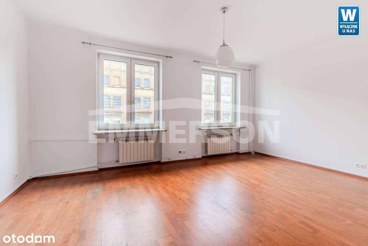 Dwupokojowe mieszkanie do sprzedania w Centrum-3