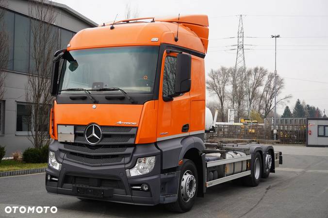 Mercedes-Benz Actros 2545 E6 BDF 6×2 / FULL ADR / 190 tys.km !! / trzecia oś podnoszona i skrętna / 3szt - 3