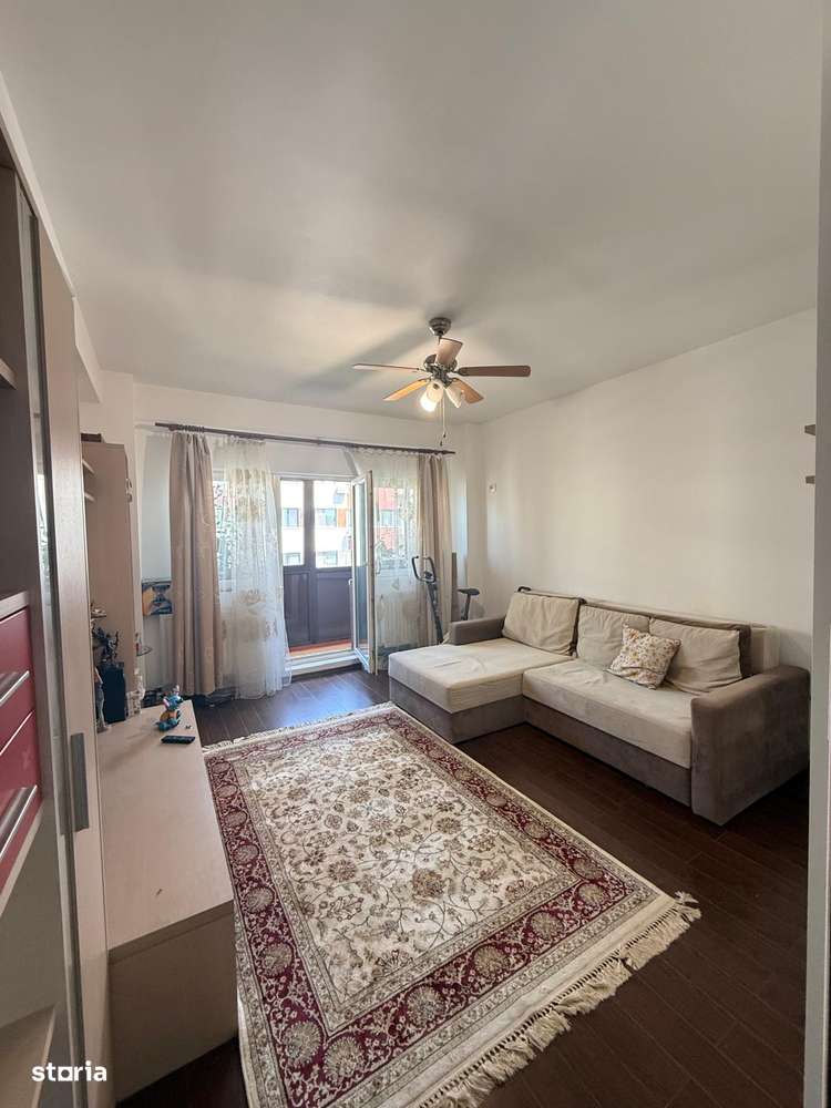 Apartament de vânzare –Spatios 62mp-Pret 83500 €-1