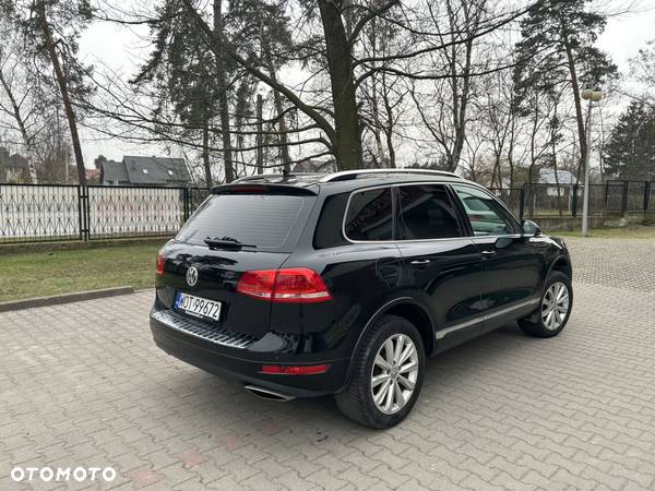 Volkswagen Touareg 3.0 V6 TDI Blue Motion DPF Automatik - 6