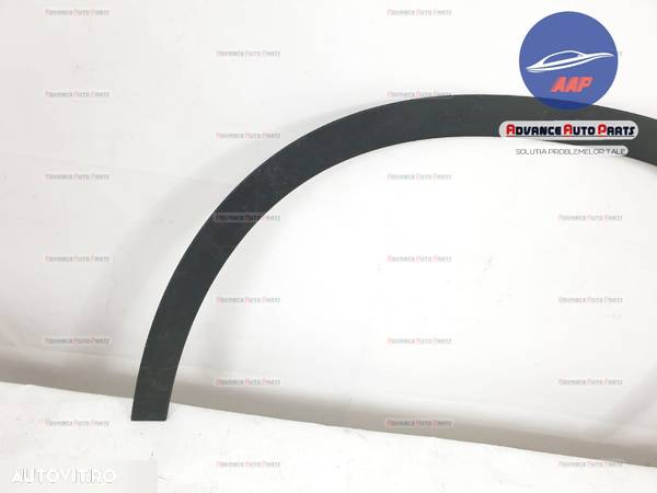 Bandou overfender stanga fata Mercedes GLA X156 original in stare buna - 3