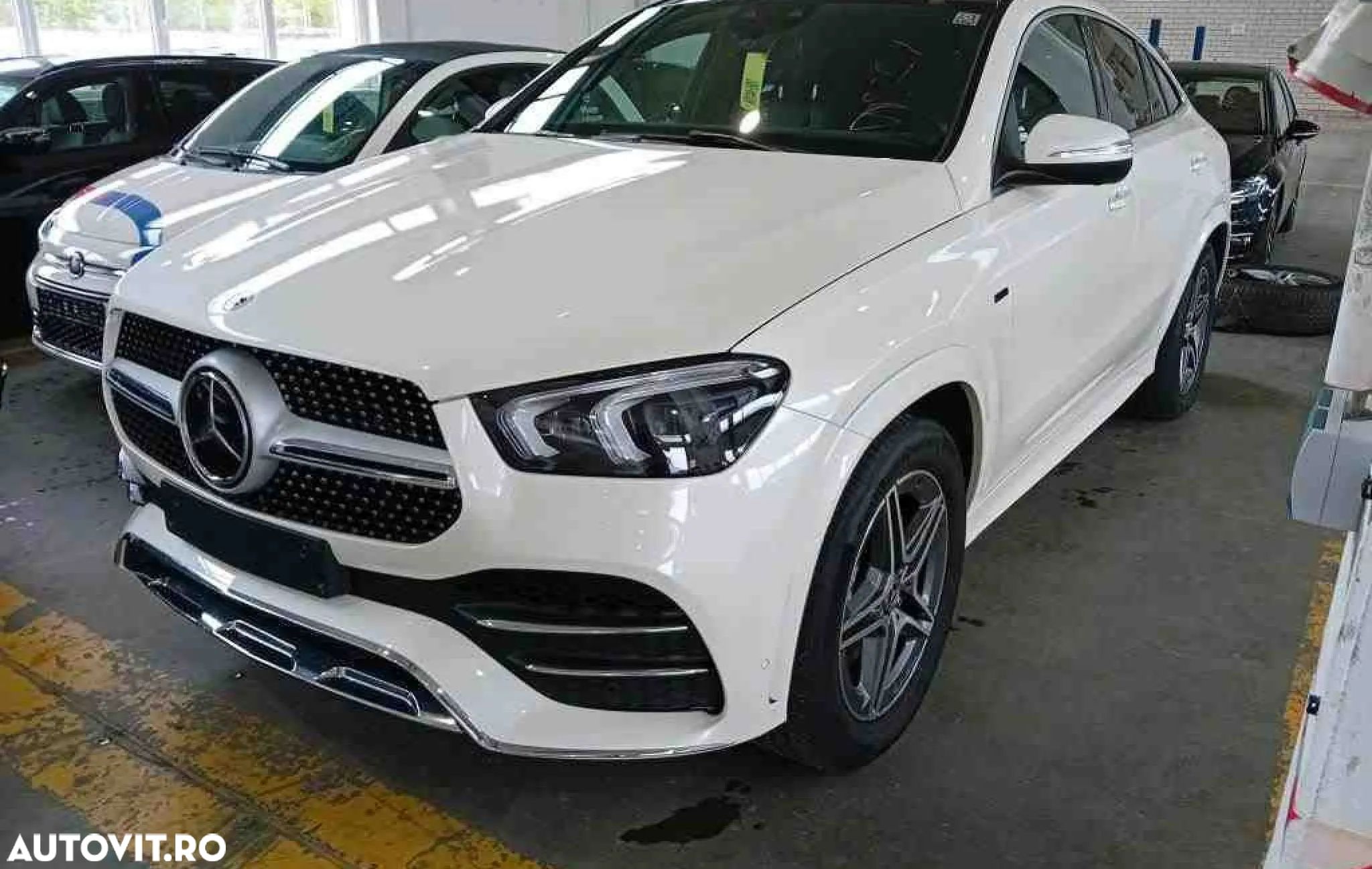 Mercedes-Benz GLE Coupe 350 de 4Matic 9G-TRONIC AMG Line - 1