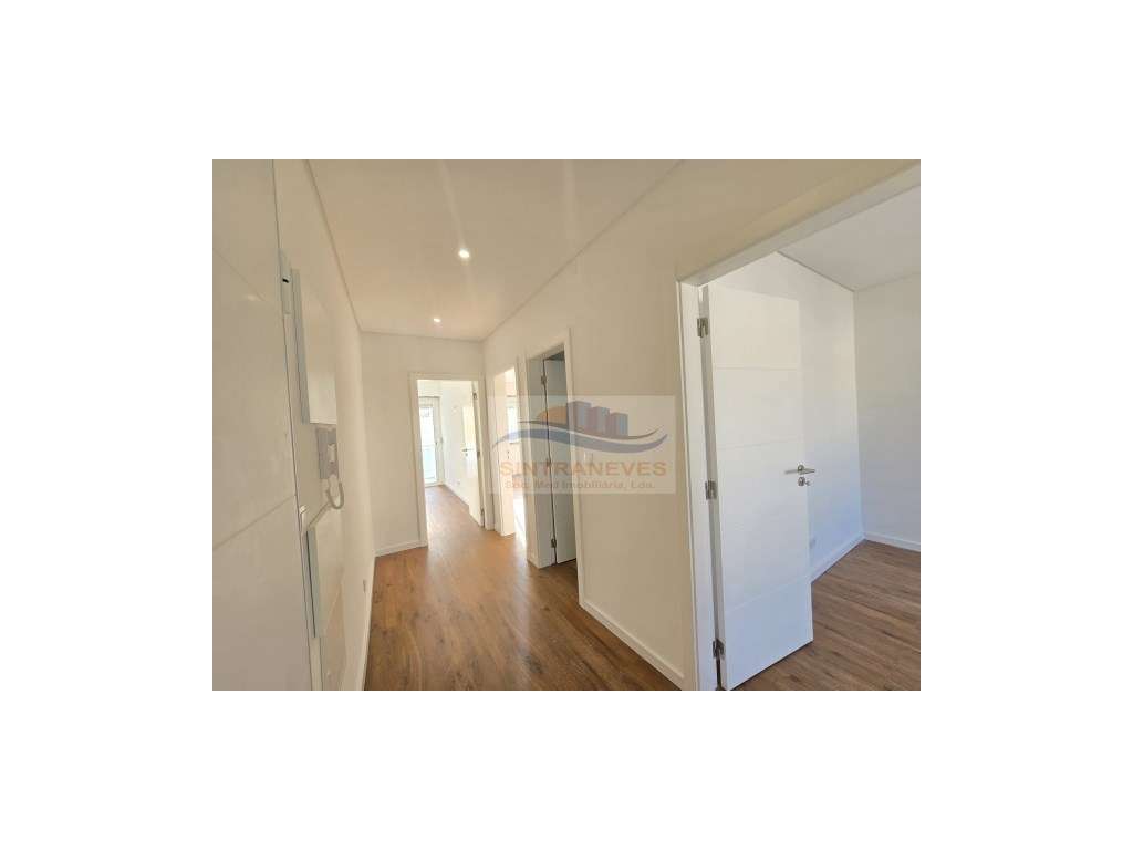 T1 Charmoso na Rua Conde Tomar - Pronto a Habitar - Grande imagem: 2/12