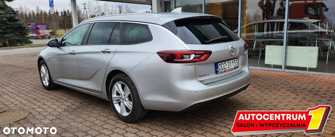 Opel Insignia - 18