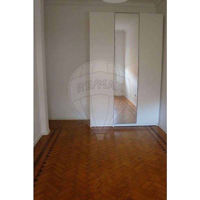 Apartamento T2 para arrendamento - Grande imagem: 5/11