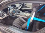 BMW i8 Coupe - 13