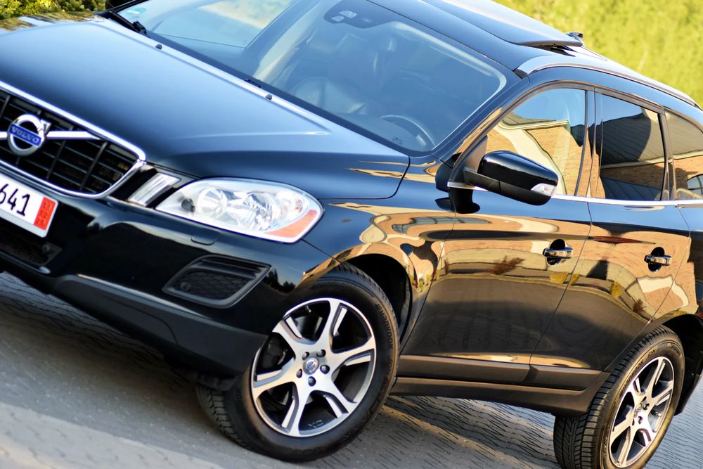 Volvo XC60 I (2008-2017) 3.2 AWD RDesign 2012