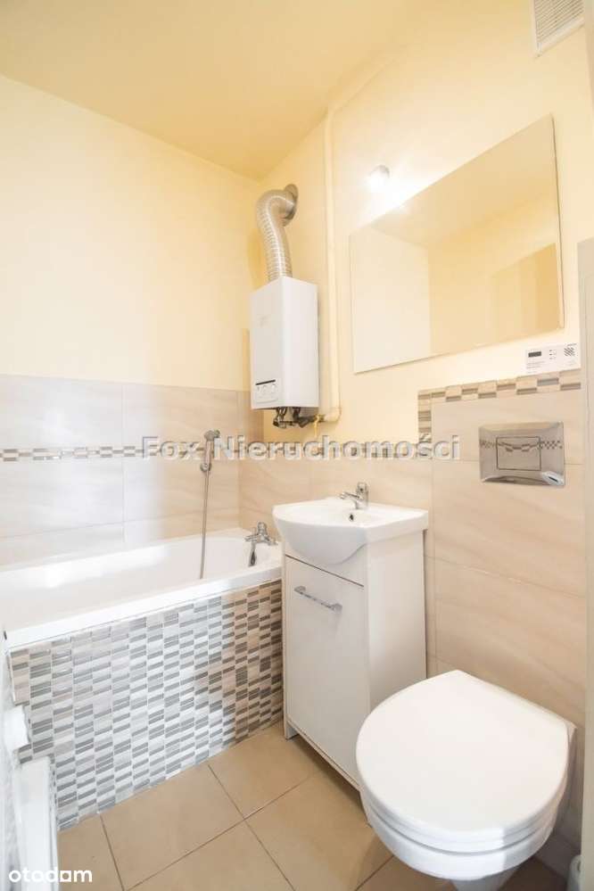 Niezwykle widokowe 3 pokoje z balkonem po remoncie-12