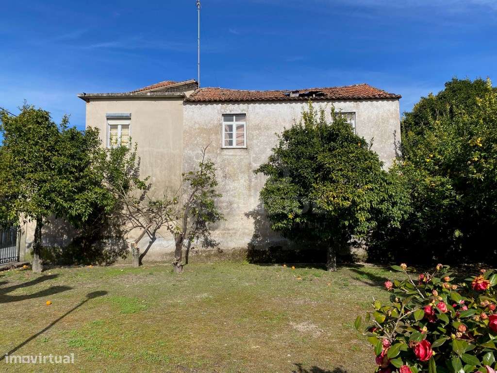 Moradia independente com 500 m2 área bruta - Grande imagem: 3/37