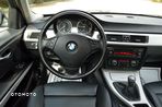 BMW Seria 3 320d xDrive - 14