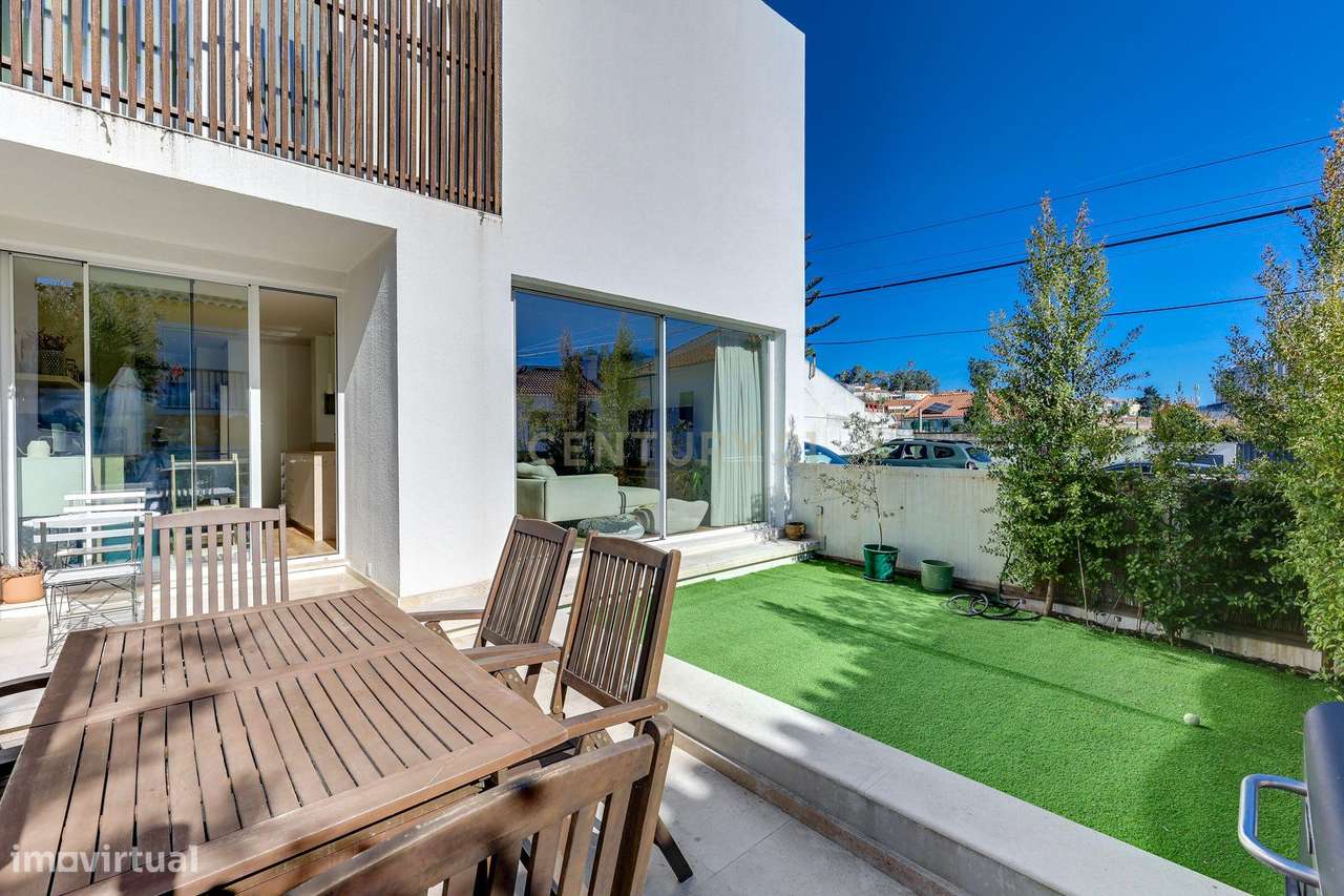 Luxuosa Moradia T3 na Ajuda, Lisboa - Grande imagem: 2/46