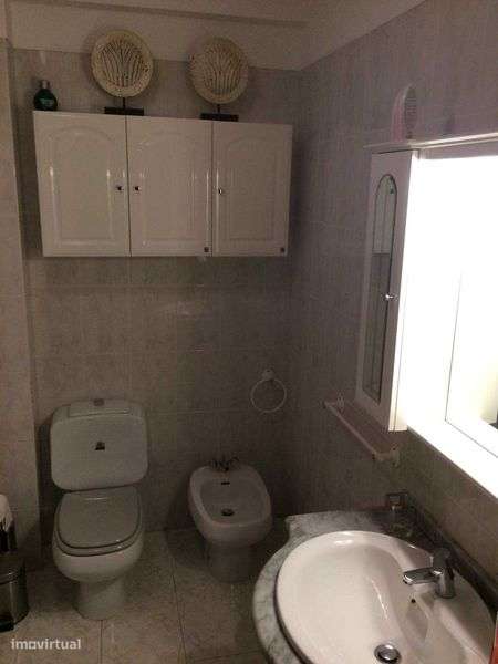 Alugo T2 Hospitais Universidade de Coimbra - Grande imagem: 5/12