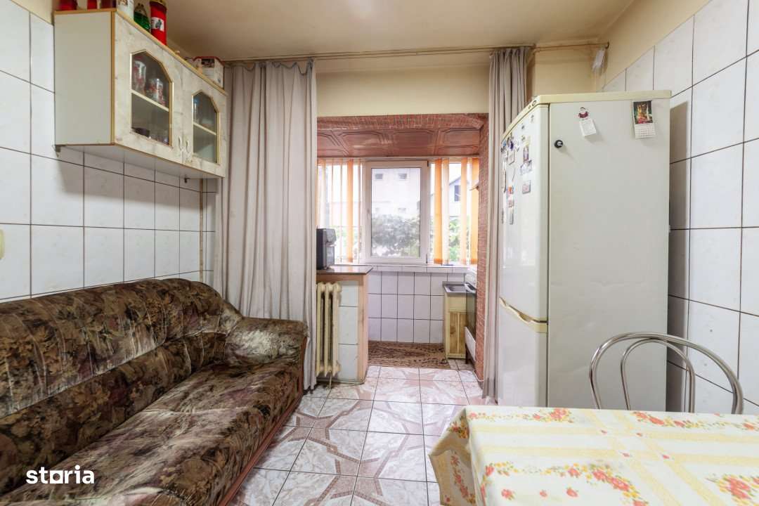 Apartament 2 camere parter Gavana -Paltinului Scoala nr 15 - Imagine principală: 5/10