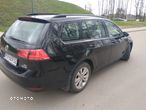 Volkswagen Golf - 2